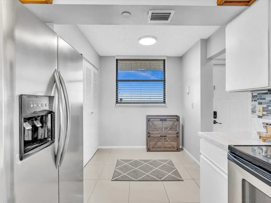 1266 S Military Trail Deerfield Beach FL 33442
