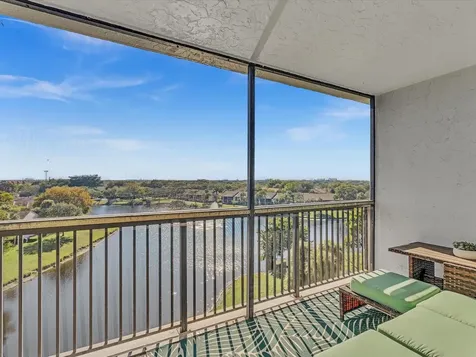 1266 S Military Trail Deerfield Beach FL 33442