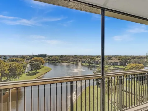 1266 S Military Trail Deerfield Beach FL 33442