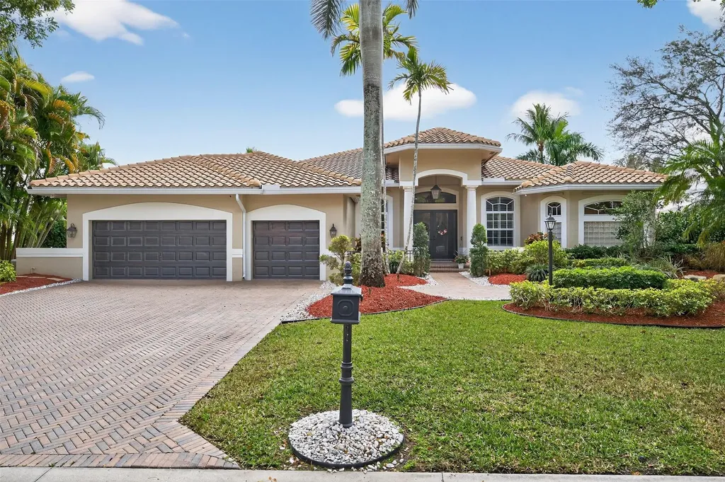 10110 NW 68th Court Parkland FL 33076