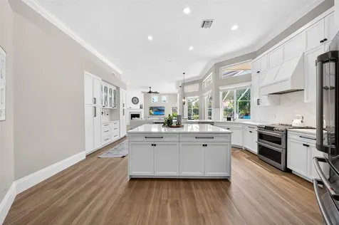 10110 NW 68th Court Parkland FL 33076