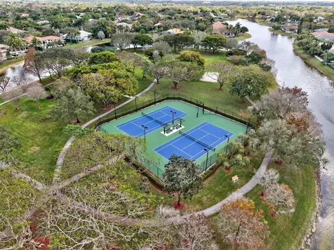 10110 NW 68th Court Parkland FL 33076