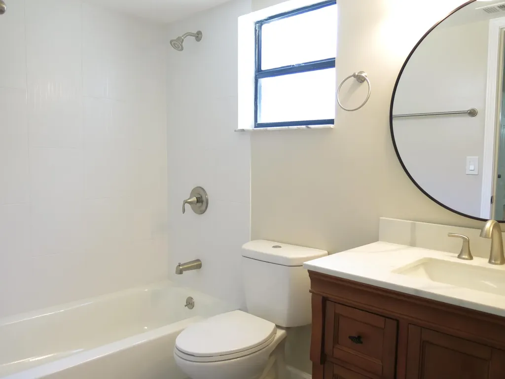 3013 NW 92nd Avenue Coral Springs FL 33065