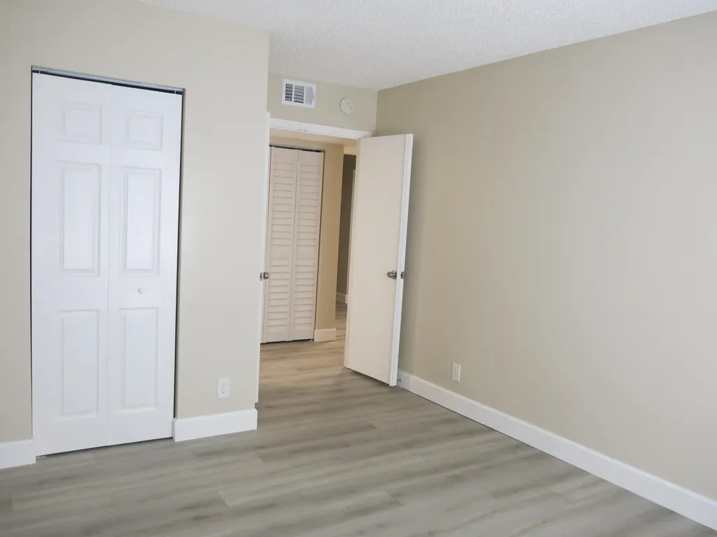 3013 NW 92nd Avenue Coral Springs FL 33065