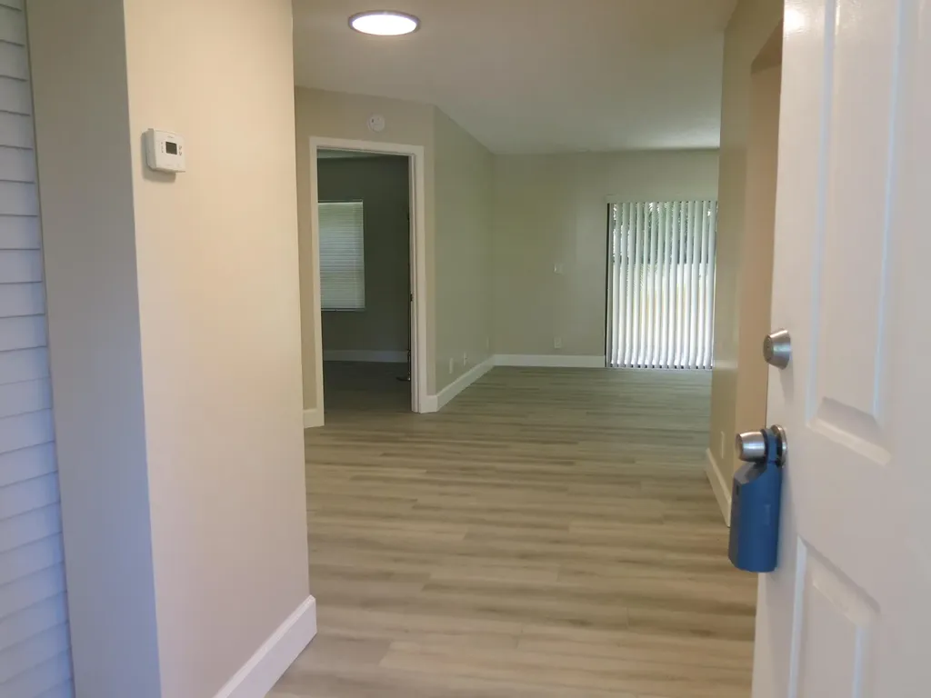 3013 NW 92nd Avenue Coral Springs FL 33065