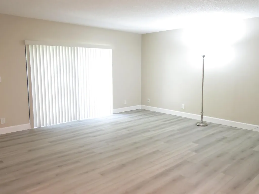 3013 NW 92nd Avenue Coral Springs FL 33065