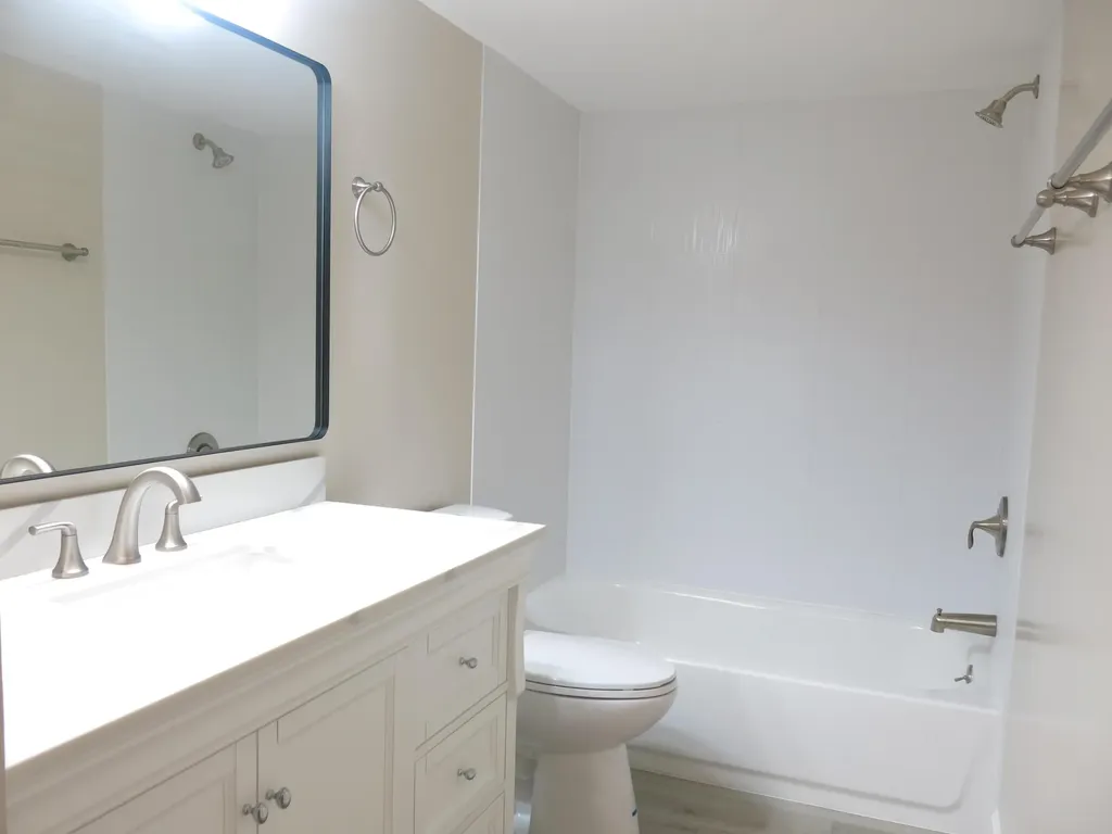 3013 NW 92nd Avenue Coral Springs FL 33065
