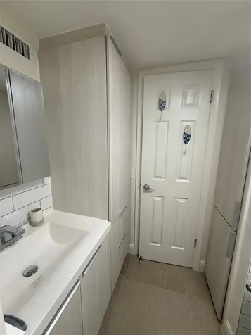 2791 N Pine Island Road Sunrise FL 33322