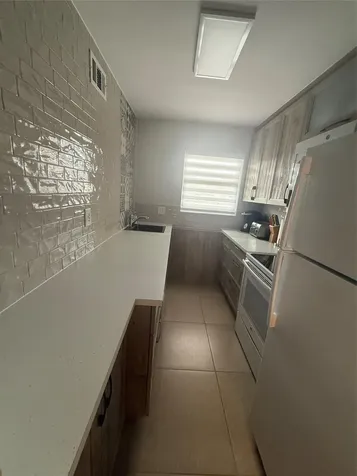 2791 N Pine Island Road Sunrise FL 33322
