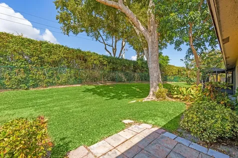 18801 Candlewick Drive Boca Raton FL 33496