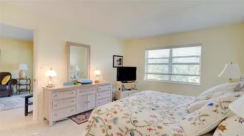 1501 S Ocean Boulevard Lauderdale By The Sea FL 33062