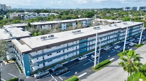 1501 S Ocean Boulevard Lauderdale By The Sea FL 33062