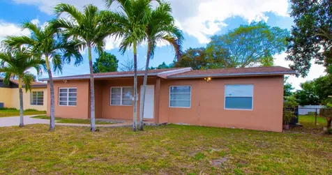 6860 Broadmoor North Lauderdale FL 33068