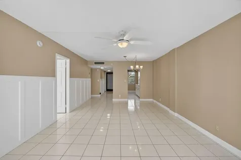 4898 NW 29th Court Lauderdale Lakes FL 33313
