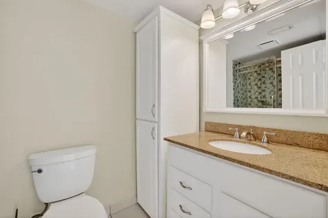 4898 NW 29th Court Lauderdale Lakes FL 33313