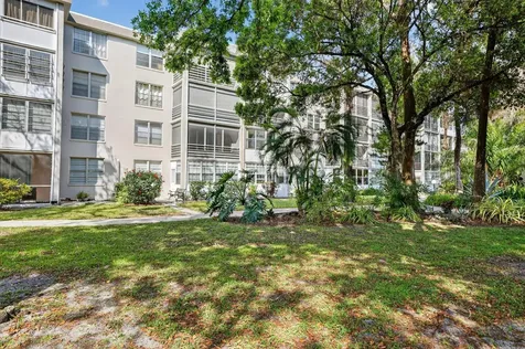 4898 NW 29th Court Lauderdale Lakes FL 33313