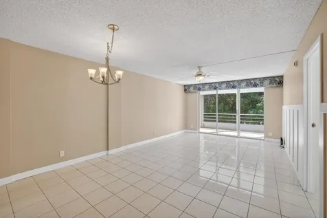 4898 NW 29th Court Lauderdale Lakes FL 33313