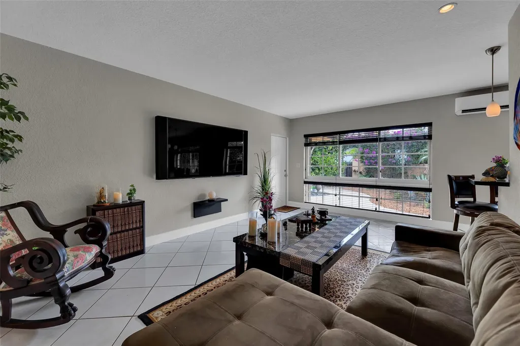 258 Basin Drive Lauderdale By The Sea FL 33308