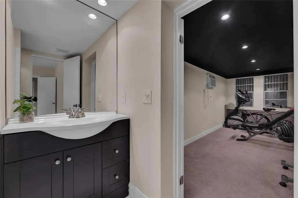 258 Basin Drive Lauderdale By The Sea FL 33308