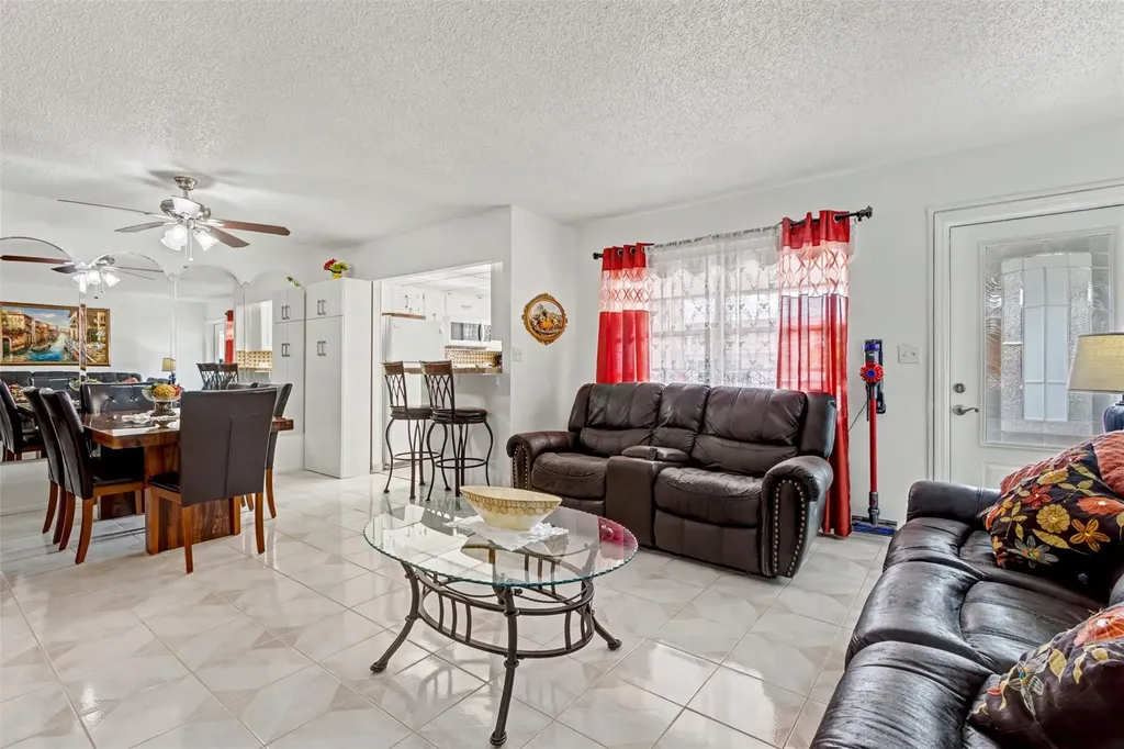 5300 Washington Street Hollywood FL 33021