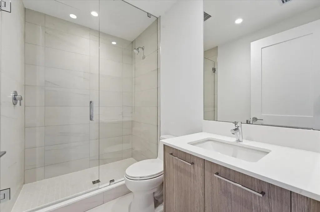 151 N Seabreeze Boulevard Fort Lauderdale FL 33304