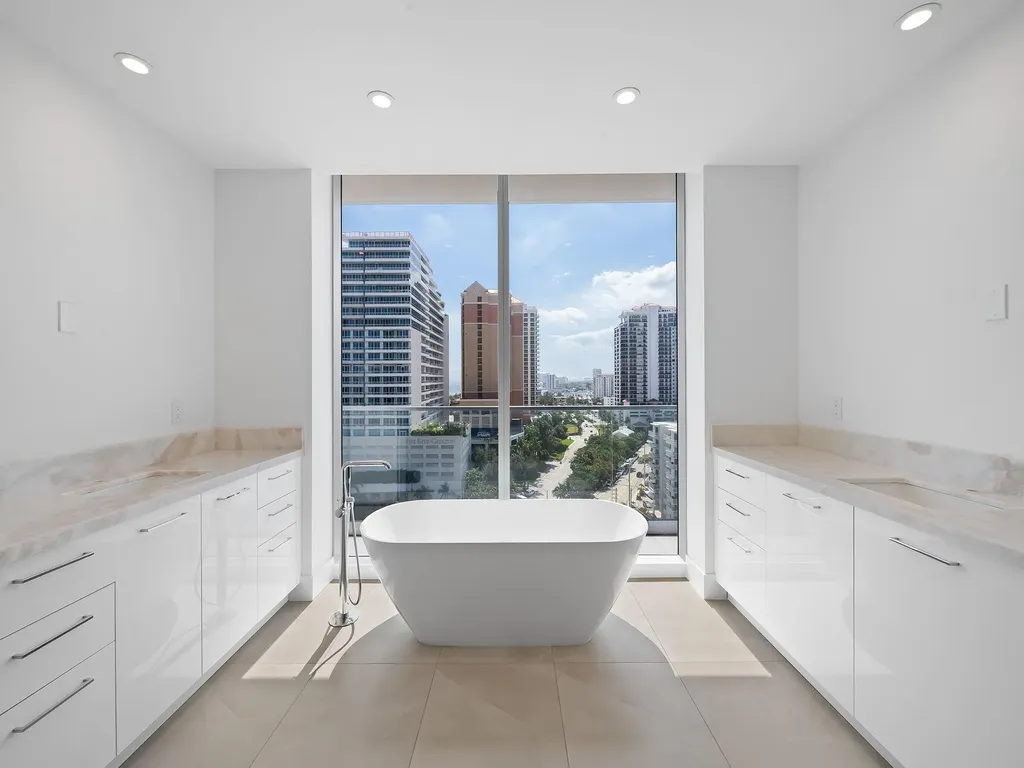 153 N Seabreeze Boulevard Fort Lauderdale FL 33304