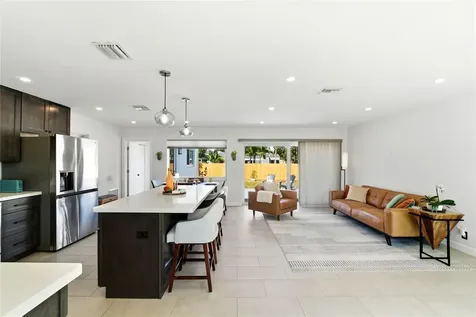 1741 NE 40th Street Oakland Park FL 33334