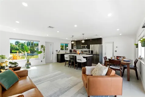 1741 NE 40th Street Oakland Park FL 33334
