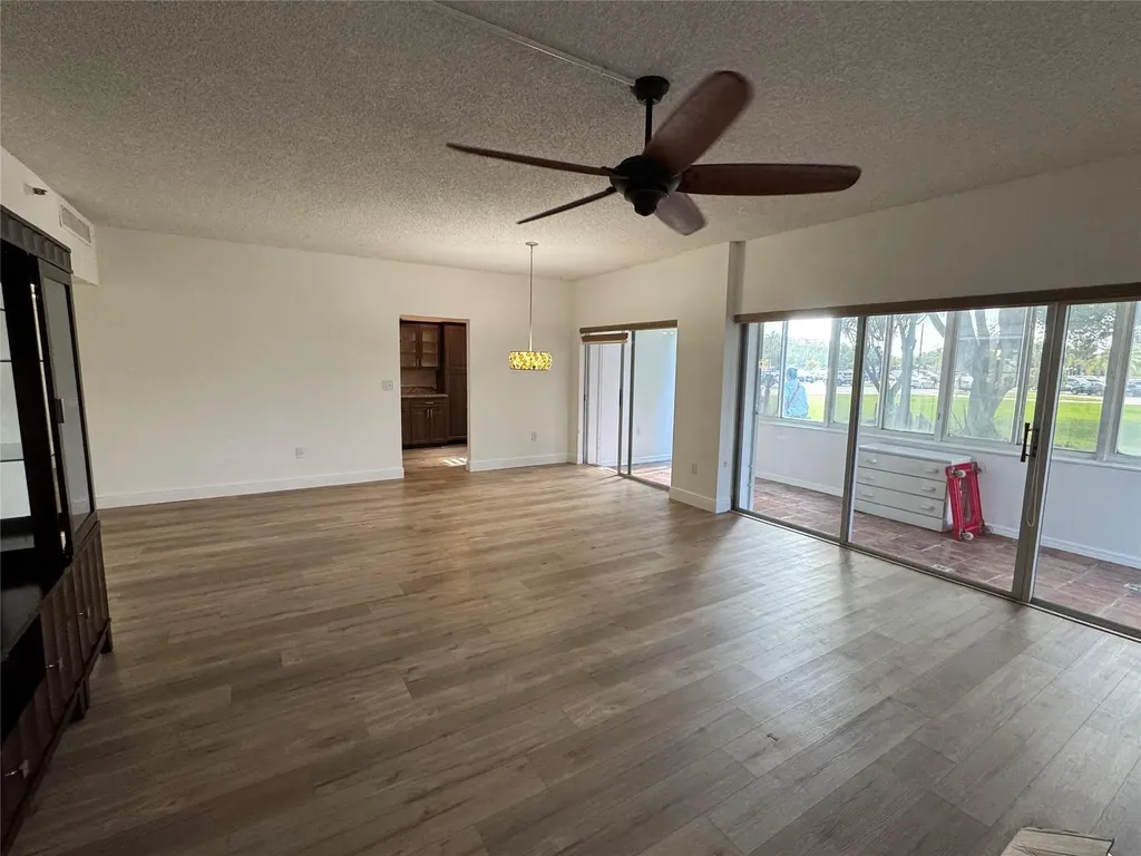3850 Washington Street Hollywood FL 33021