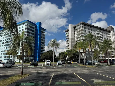 3850 Washington Street Hollywood FL 33021