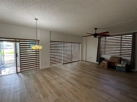 3850 Washington Street Hollywood FL 33021