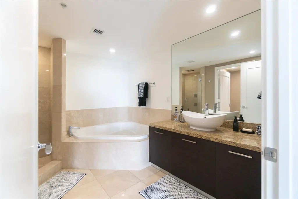 9400 W Bay Harbor Drive Bay Harbor Islands FL 33154