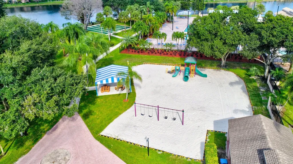 3273 Carambola Circle Pompano Beach FL 33066