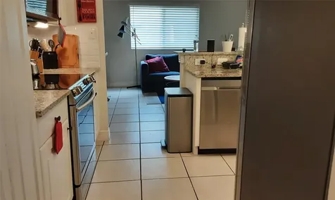 7861 E Exeter Boulevard Fort Lauderdale FL 33321