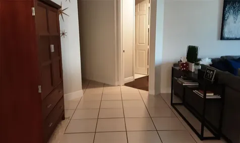 7861 E Exeter Boulevard Fort Lauderdale FL 33321