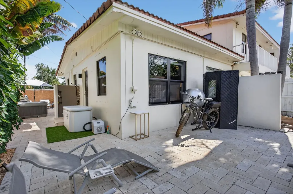 1501 NE 7th Avenue Fort Lauderdale FL 33304