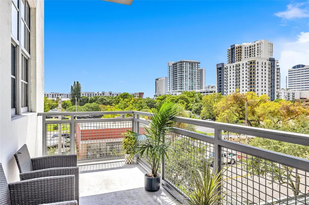 435 N Andrews Avenue Fort Lauderdale FL 33301