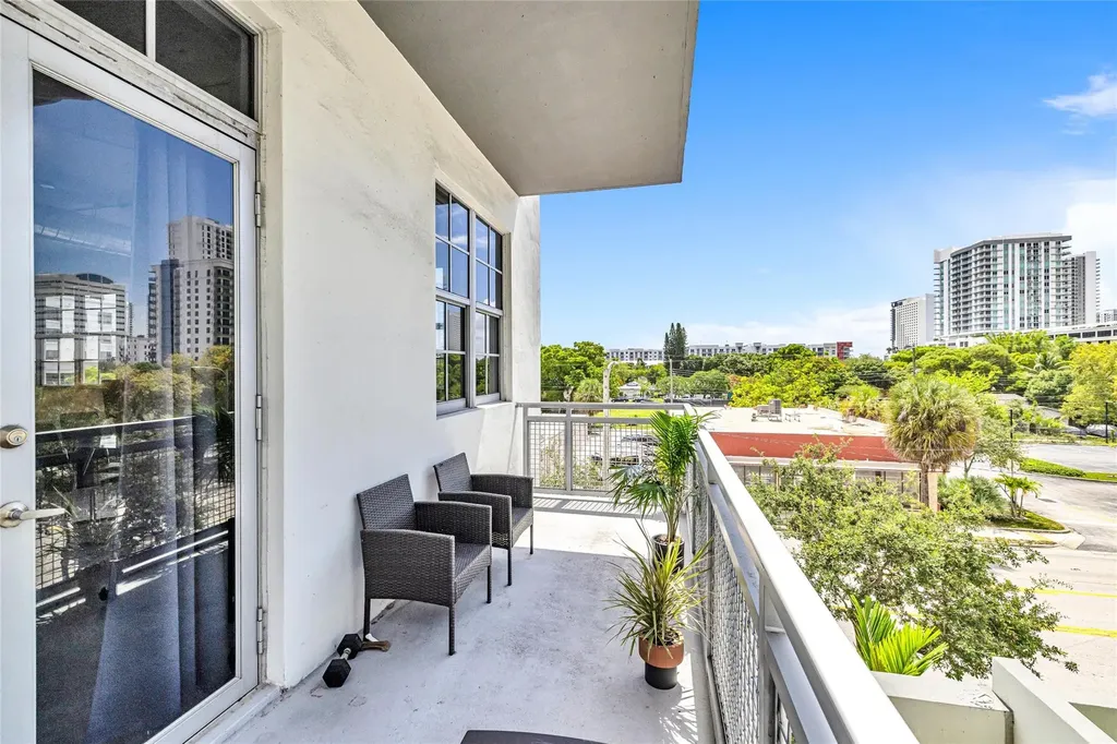 435 N Andrews Avenue Fort Lauderdale FL 33301