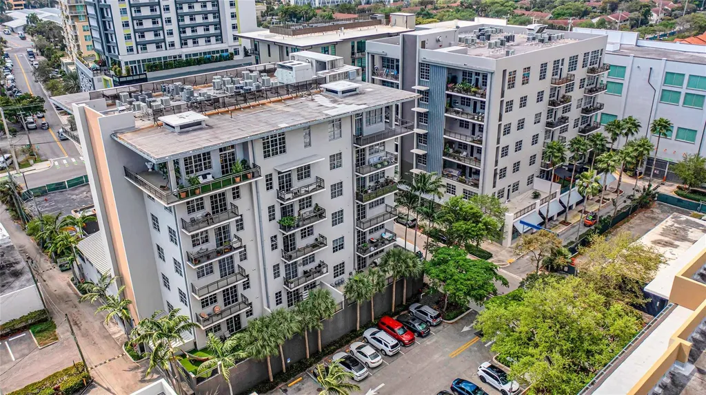 435 N Andrews Avenue Fort Lauderdale FL 33301
