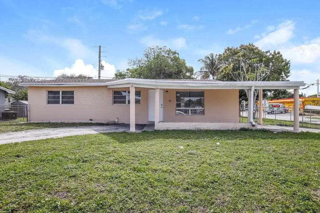2890 NW 20th Street Fort Lauderdale FL 33311