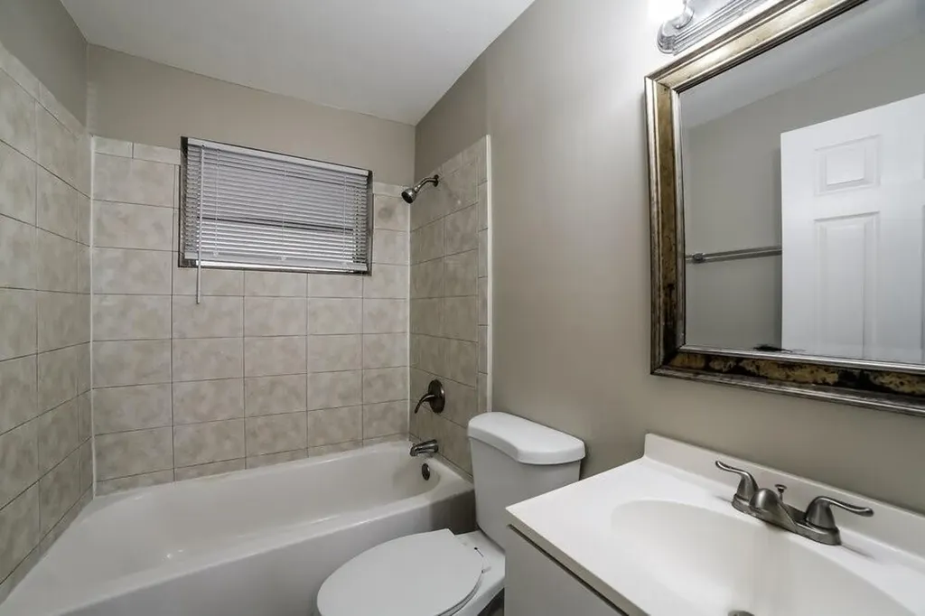 2890 NW 20th Street Fort Lauderdale FL 33311