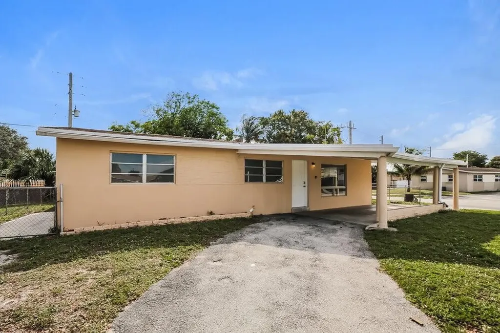 2890 NW 20th Street Fort Lauderdale FL 33311