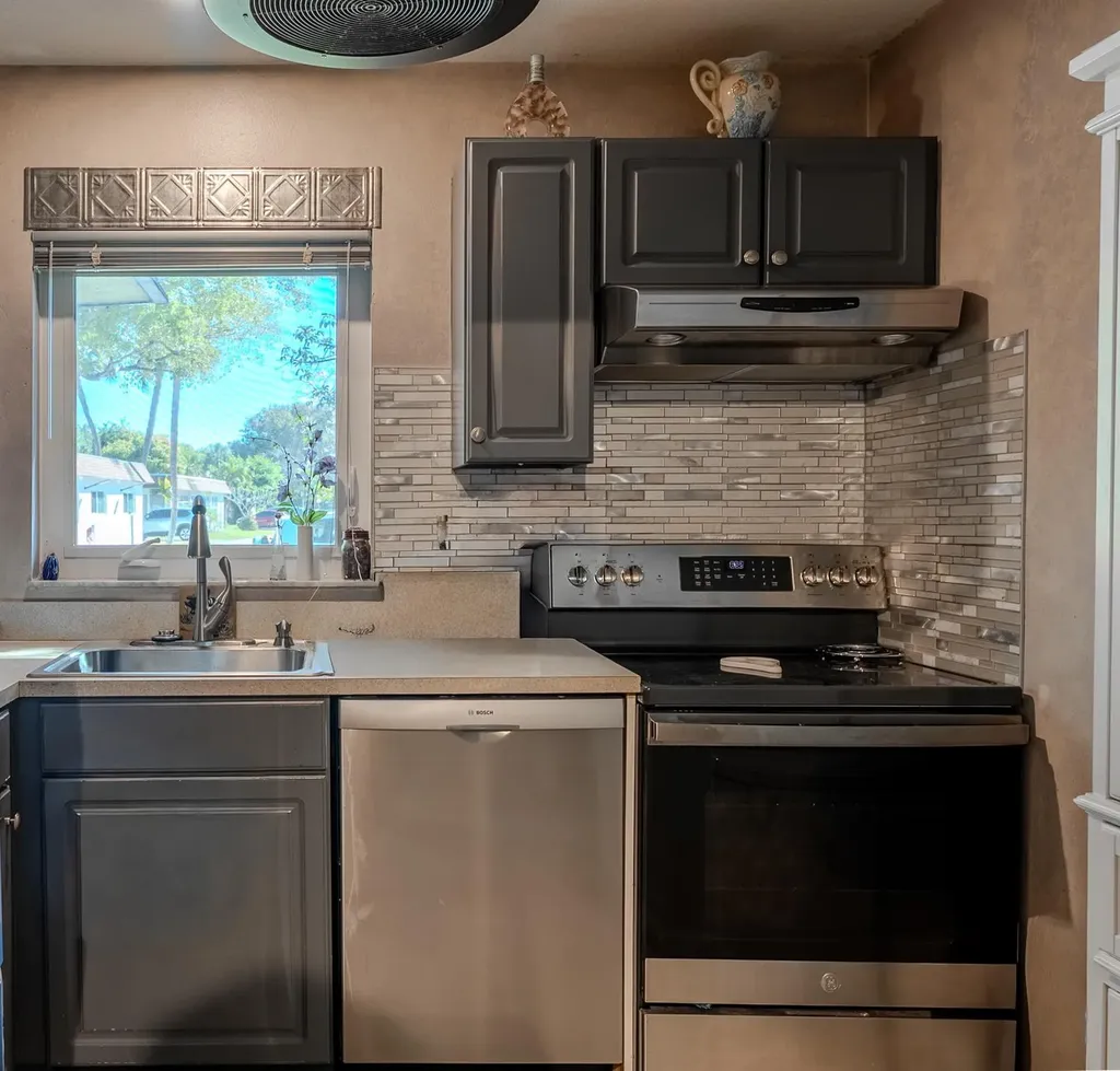 3641 SW Natura Avenue Deerfield Beach FL 33441