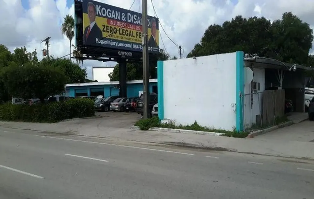 1125 NW 31st Avenue Lauderhill FL 33311