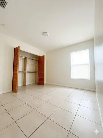 1009 SW Avenue E Place Belle Glade FL 33430