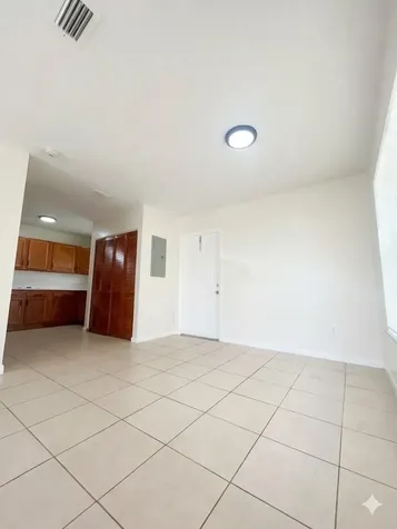 1009 SW Avenue E Place Belle Glade FL 33430