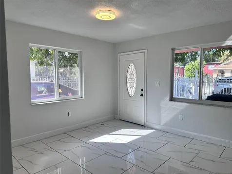 410 NW 33rd Street Miami FL 33127