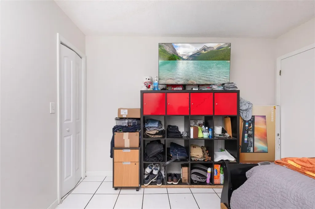 3461 SW 24th Street Miami FL 33145