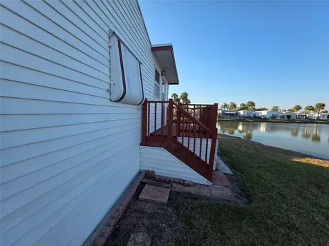 6641 SE 53rd Lane Okeechobee FL 34974