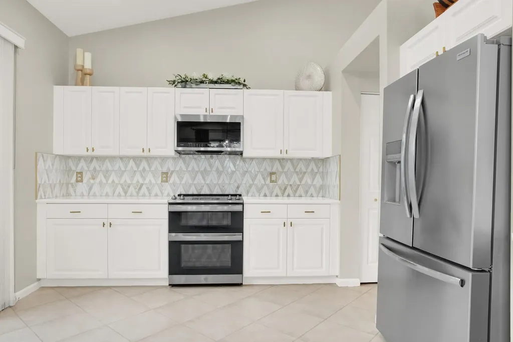 7724 Monarch Court Delray Beach FL 33446